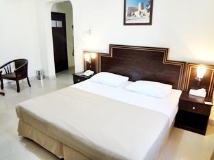 Dolphin Hotel Μουσκάτ Εξωτερικό φωτογραφία